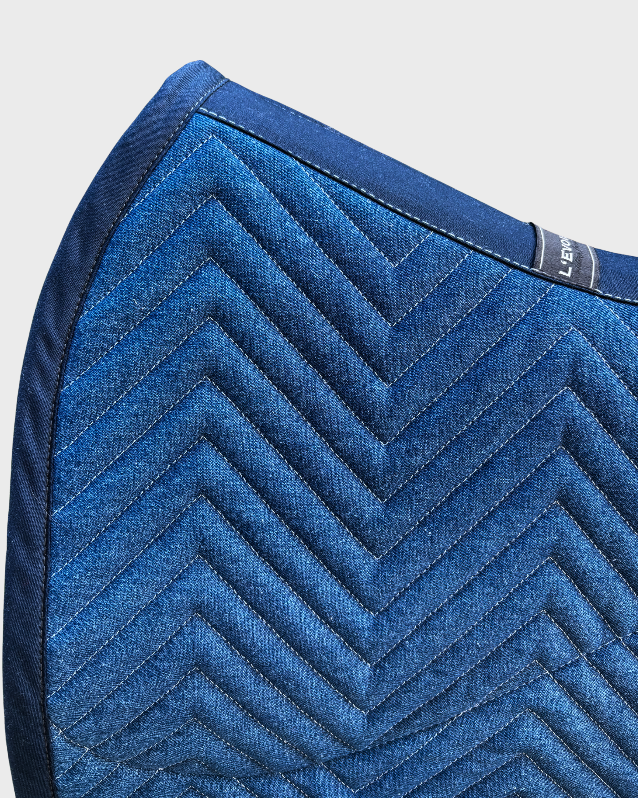 Saddle Pad Dressage Alpaca Fleece / Sample Piece