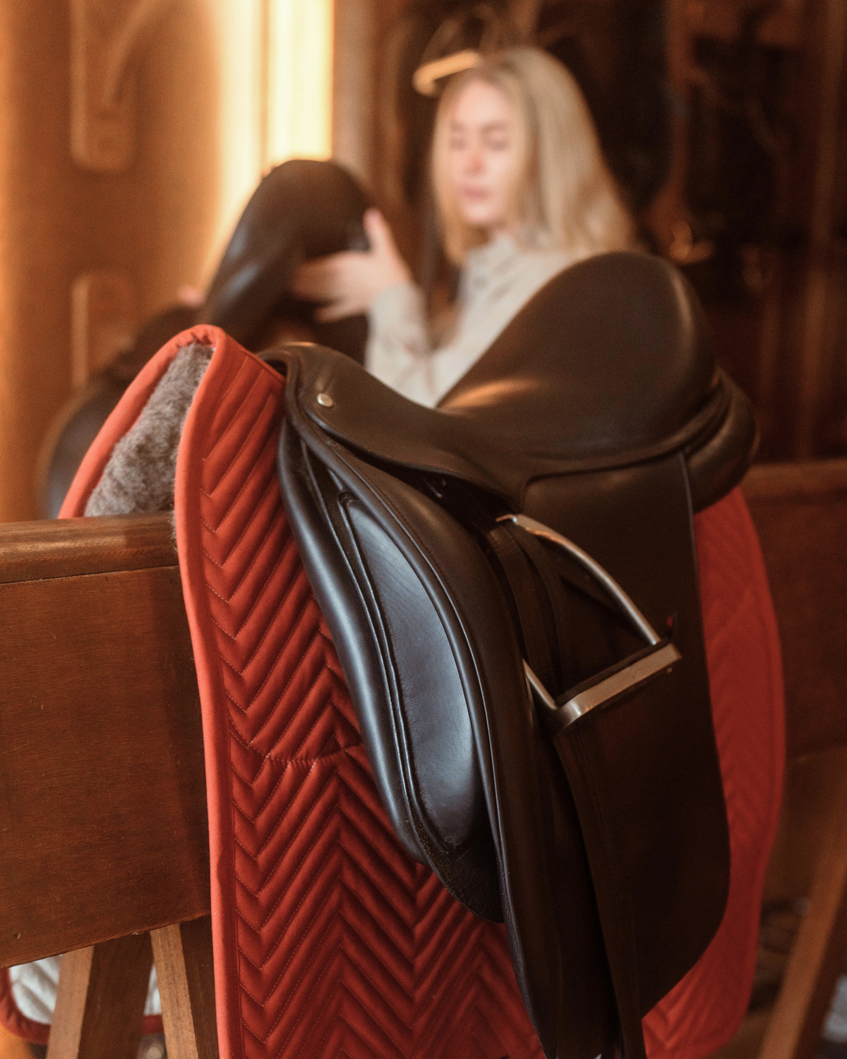 Dressurschabracke Alpaka Vlies burnt red