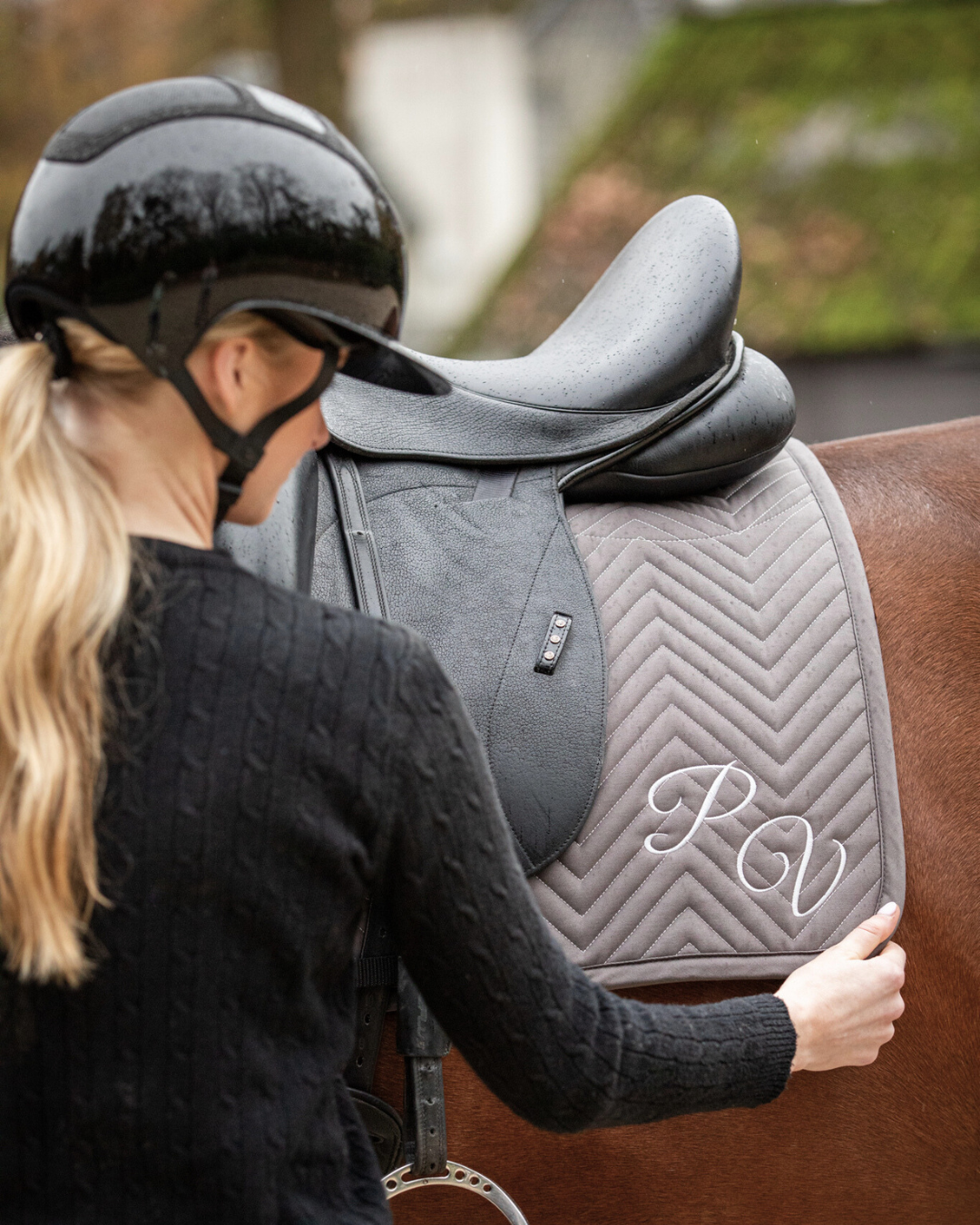 Saddle Pad Dressage Alpaca Fleece
