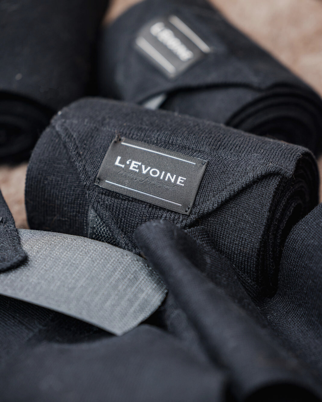 Bandagen schwarz aus reiner Baumwolle